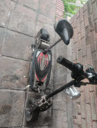 Patinete Eléctrico 2000W con Asiento