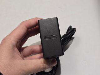 Cargador original Nintendo Switch cable enchufe