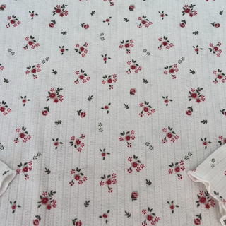 Body blanco flores manga larga