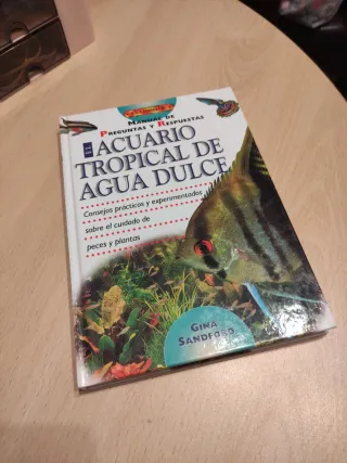 Libros de peces de acuario