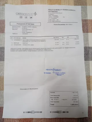 Cama articulada con barandillas y colchón