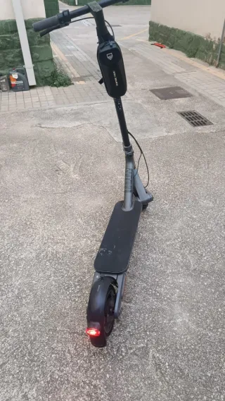 Patinete Eléctrico Gris Xiaomi scooter 4 ultra