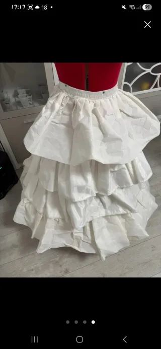 Cancán con enagua blanco