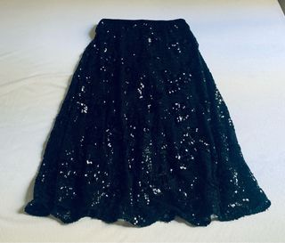 Falda larga lentejuelas con leggings incorporados