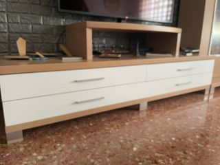 Mueble TV madera y cristal