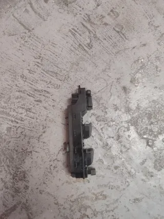 Botonera Elevalunas Mazda 6