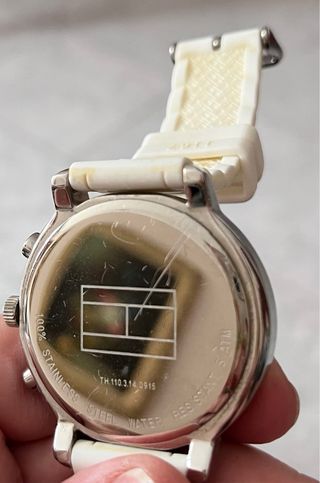 Reloj deportivo Tommy Hilfiger original