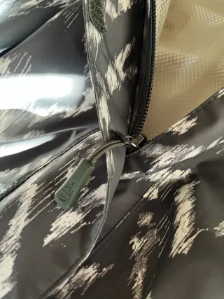 Chaqueta The North Face verde oliva impermeable