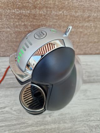 Cafetera Dolce Gusto Negra