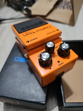 Boss DS-1 Distortion Pedal