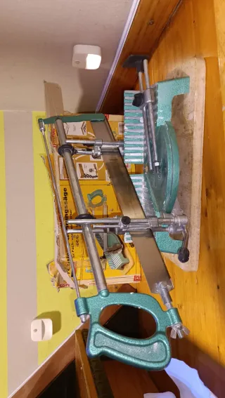 Ingleteadora manual marca alemana de buena calidad