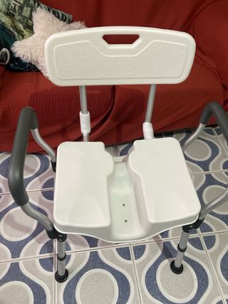 Silla de ducha con asiento y respaldo