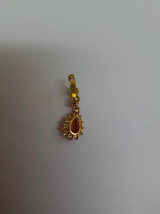 Conjunto Oro 18K y Coral con Circonitas