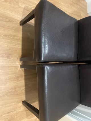 4 Sillas Salón Respaldo Alto Wengue.