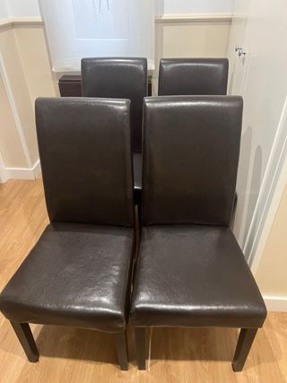 4 Sillas Salón Respaldo Alto Wengue.