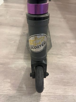 Patinete Scooter Negro y Morado