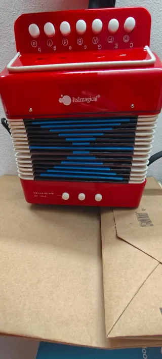 Acordeón Infantil Rojo ItsImagical