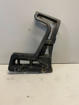 Soporte Guía Parachoques Trasero de peugeot 5008
