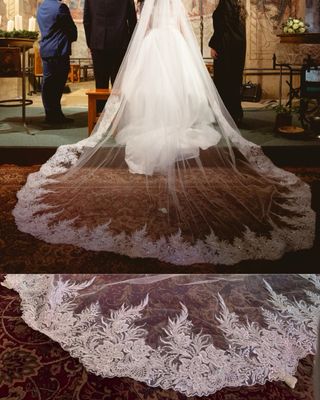 Vestido de Novia Corte Princesa con cola y Velo