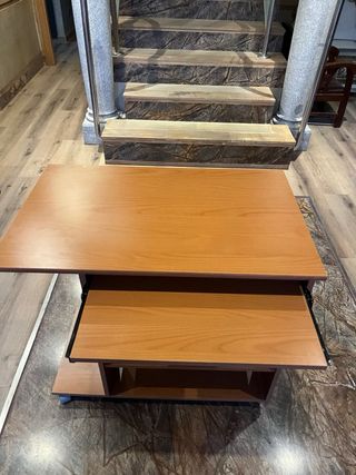 Mesa escritorio ordenador con ruedas
