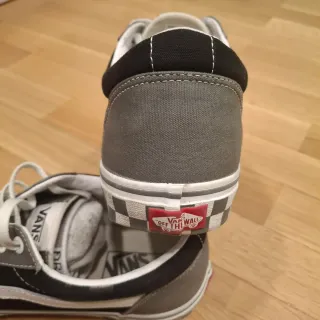 Vans Ward Checkerboard Grey and Black Size 46