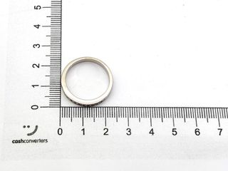 alianza oro 18k con piedra con diamante