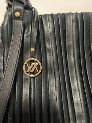 Borsa VERDE nera con logo dorato