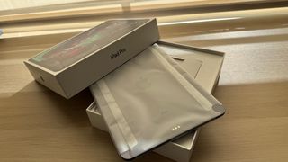 iPad Pro 11 64GB Gen 1 + Apple Pencil + accesorios