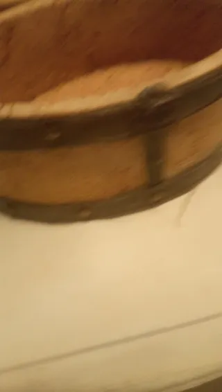 Cesto de corcho antiguo