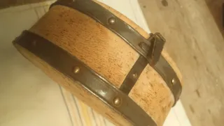 Cesto de corcho antiguo