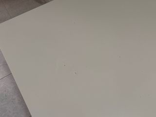 Mesa auxiliar madera blanca