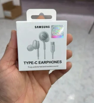 Auriculares Samsung Type-C AKG Gris