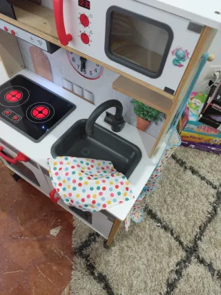 Cocina de madera para niños