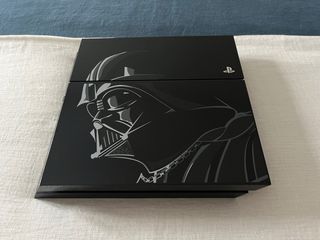 PS4 Edición Especial Star Wars Darth Vader