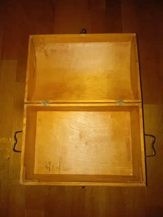 Caja de madera Baúl