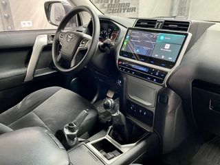 Toyota Land Cruiser 2.8 D-4D GX