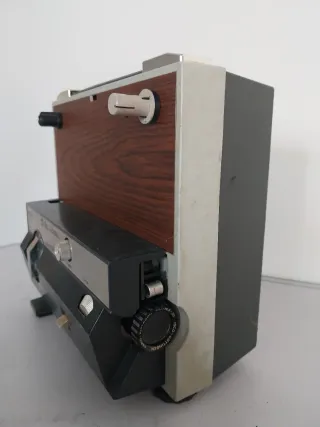 Proyector Bell & Howell 8mm / Súper 8