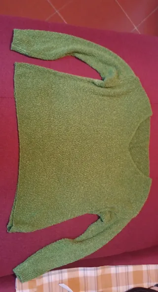 Top maglia verde semitrasparente Made in Italy