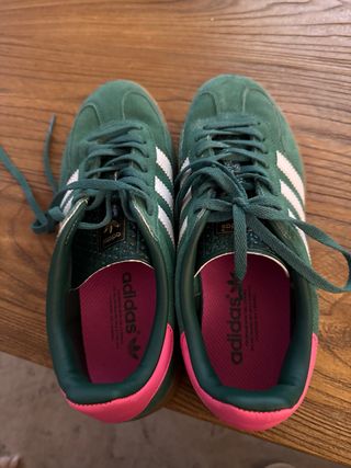 Zapatillas Adidas Gazelle Verde y Rosa