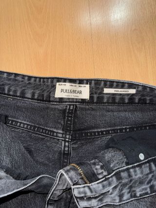 Pull&Bear Jeans Negros Rotos Talla 32