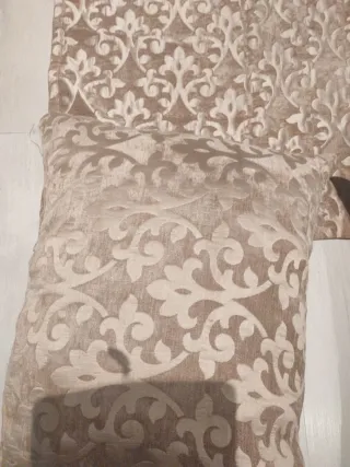 7 cojines rellenos..cortinas mantel