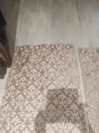 7 cojines rellenos..cortinas mantel