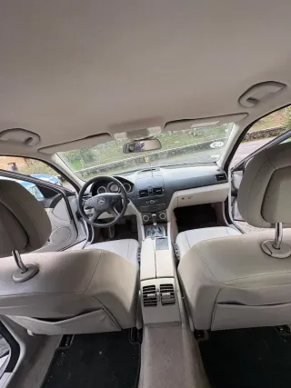 Mercedes-Benz Clase C 2008