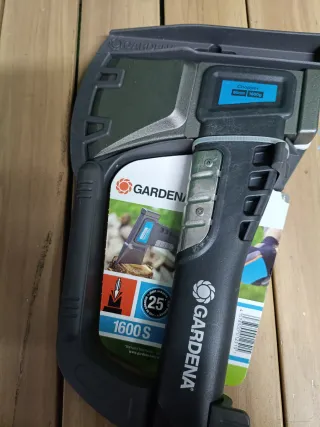 Gardena Hacha de corte 1600S