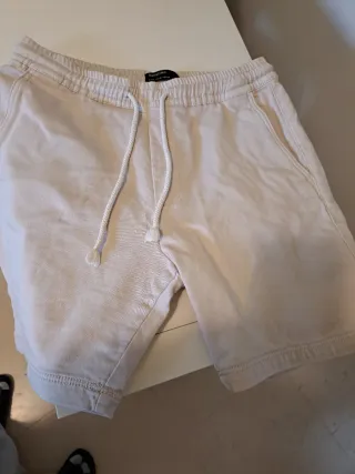 Pantalón largo y 4 Bermudas