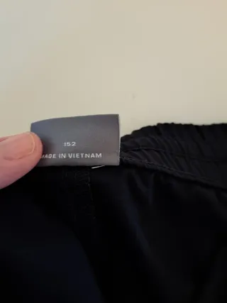 Pantalón largo y 4 Bermudas