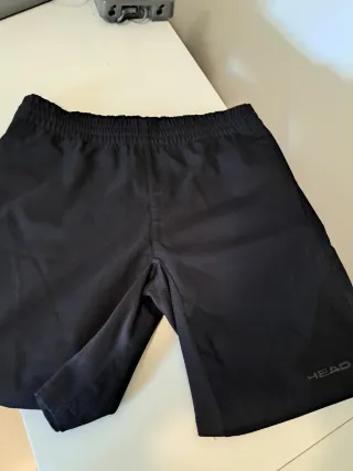 Pantalón largo y 4 Bermudas