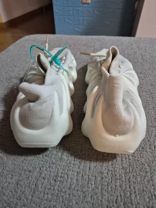 Zapatillas Puma Talla 40 Beige/Blanco