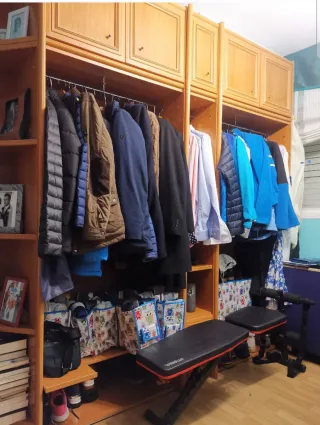 ¡¡URGE RECOGIDA!! Vestidor color cerezo