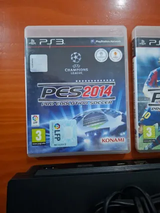 Consola PS3 Sony Negra + Mando y Juegos